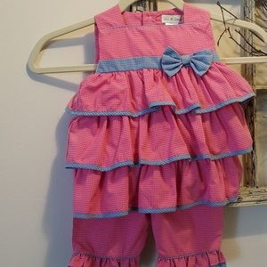 2pc ruffled top and capri set